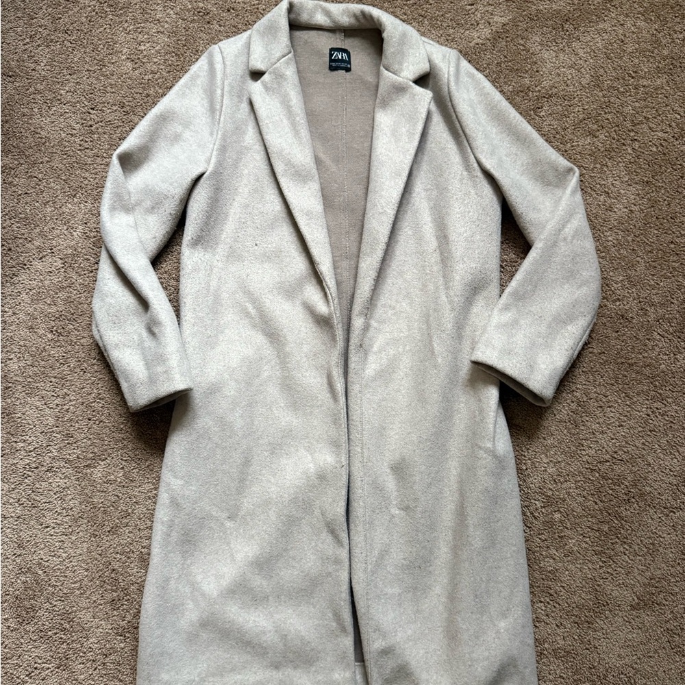 Zara Women's Beige Trench Coat